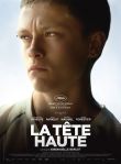 la tête haute